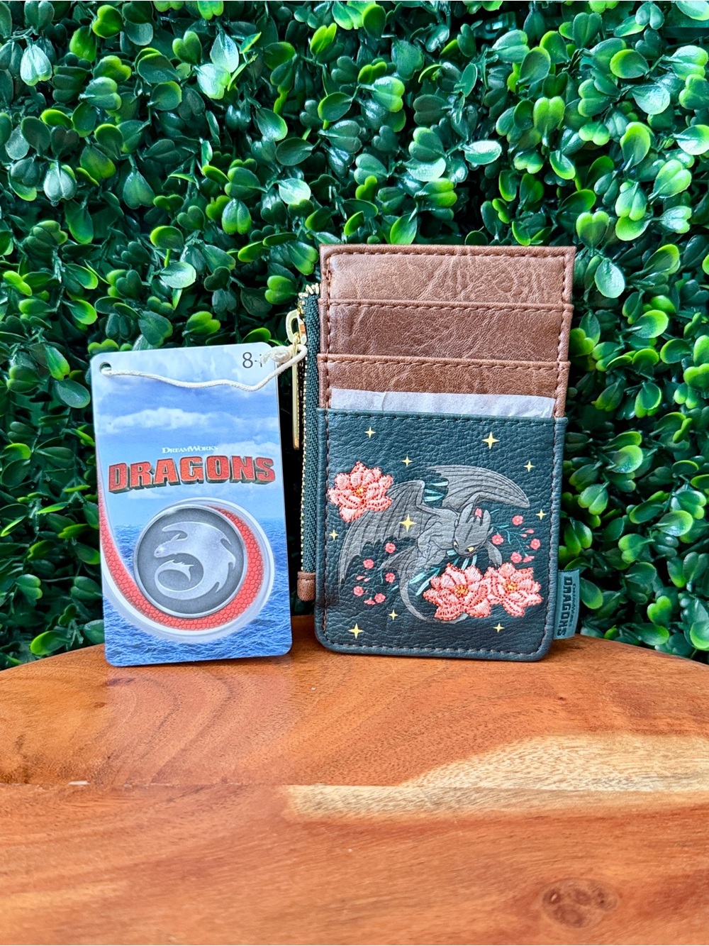 Loungefly DreamWorks How To Train Your Dragon Toothless Floral Cardholder